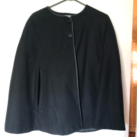 Zara Jackets & Blazers - Zara Cape Coat Zara Jackets & Blazers - Zara Cape Coat